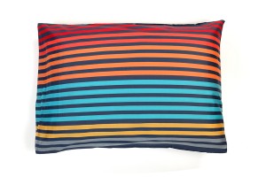 צילום מוצר על רקע לבן - צילום טקסטיל - צילום מצאי מיטה - ציפית לכרית צילום עבור פוקס הום